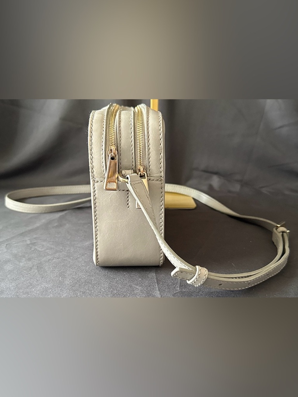 Furla camera bag that needs rehab - Picture 3 of 11